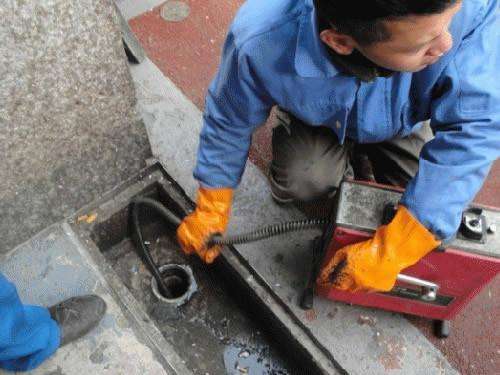 米林疏通下水道